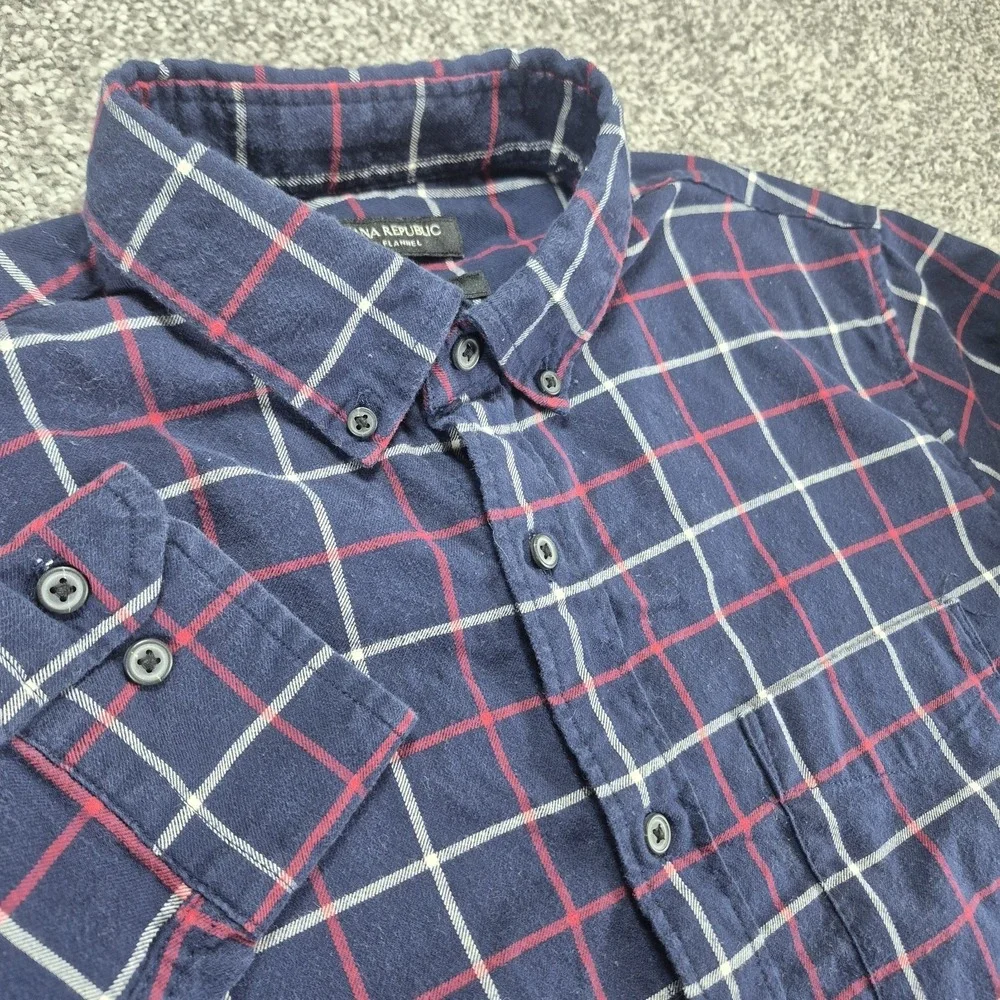 Banana Republic Luxe Flannel Shirt Mens Medium‎ Navy Plaid Untucked Slim Fit